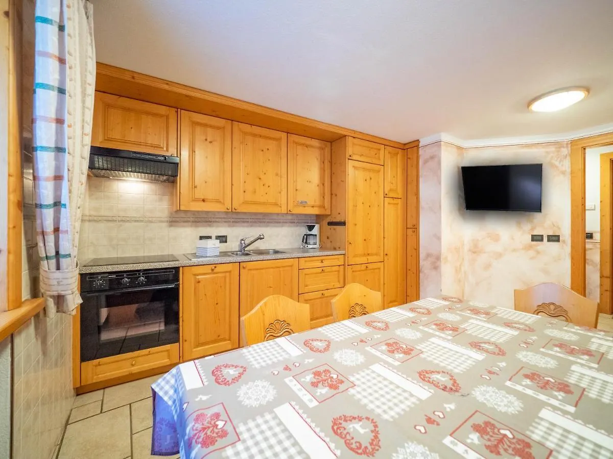 Baita Stebline Villa Livigno 0*,